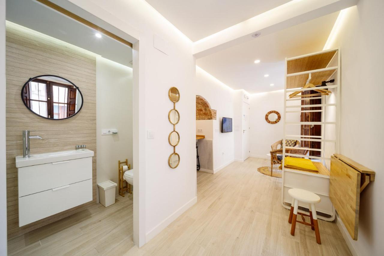 Estudio Torre Del Aver Caceres Exterior photo